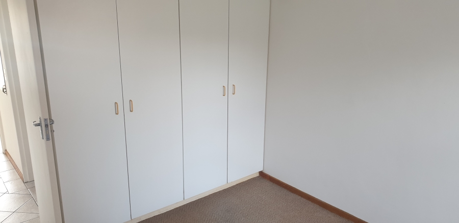 To Let 2 Bedroom Property for Rent in Kabega Park Eastern Cape